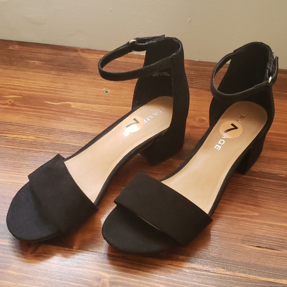 Rampage Mattie sandals